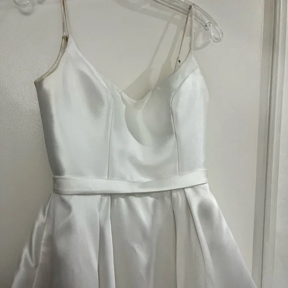 Hayley Paige Vanna gown - Picture 9 of 16